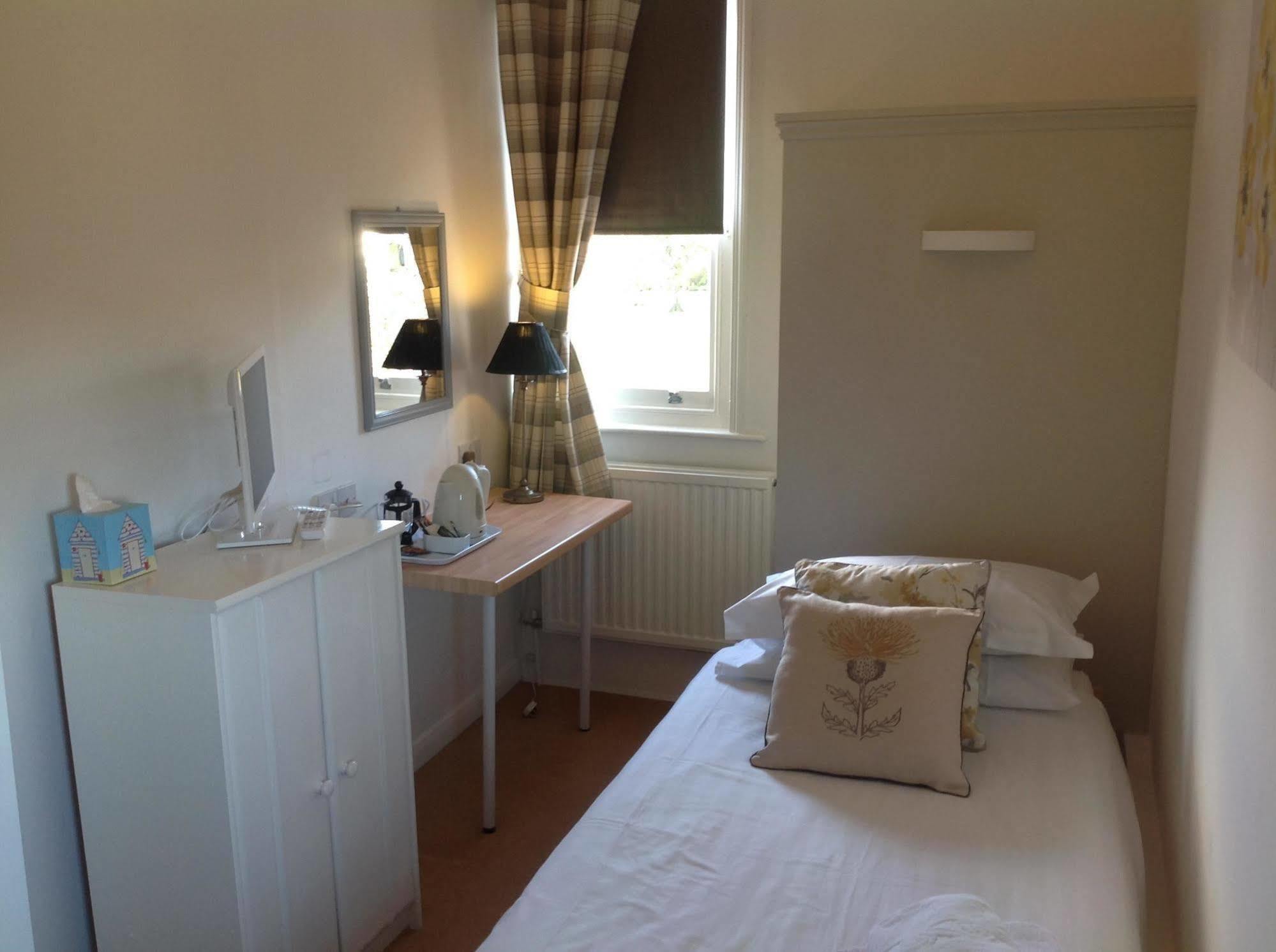 Woodbine City Rooms Exeter Exteriör bild
